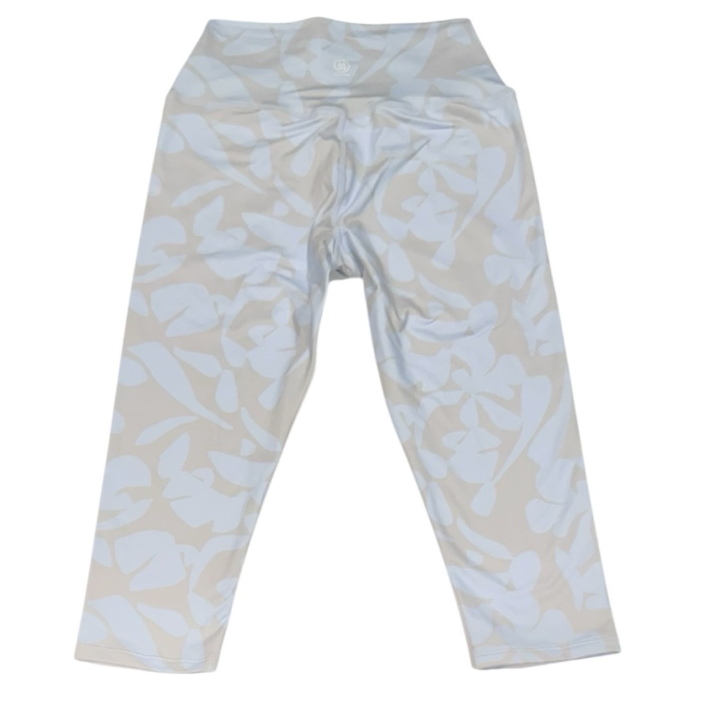 SAGE Collective Capri Crop Leggings Floral Baby Blue Gray NWT XS - Picture 7 of 7